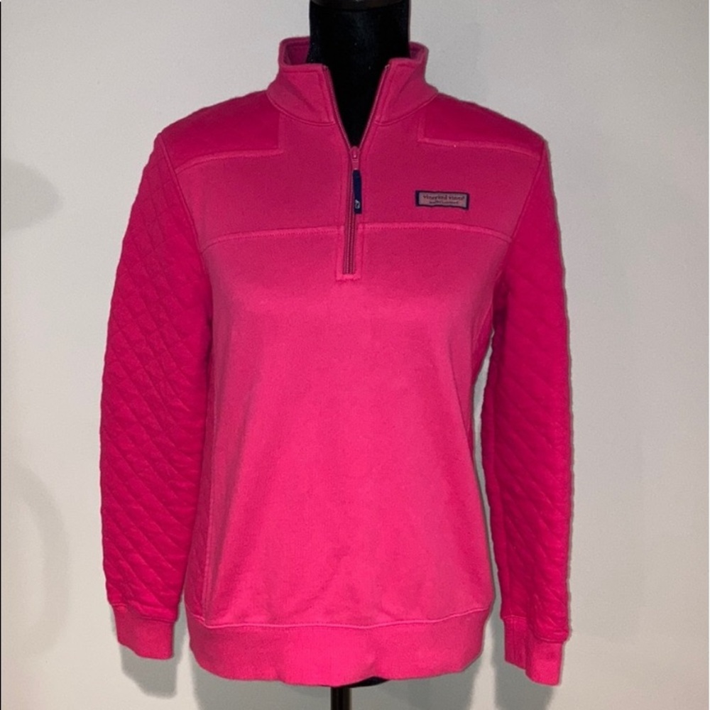 - Vineyard Vines half zip Shep Shirt. Size small